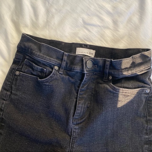 LOFT Jeans - Picture 2 of 6